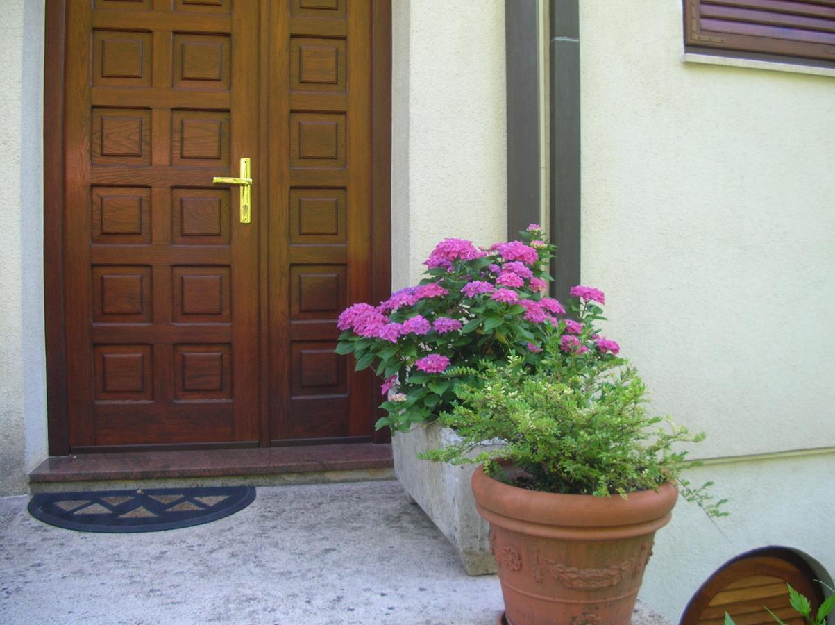 Slatina  Vacation Home Lucija מראה חיצוני תמונה